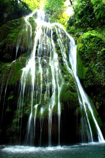 آبشار کبود وال