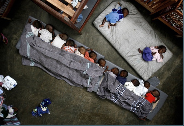 00027794-INS-Trouble in Congo-002 00027794-INS-Trouble in Congo-002