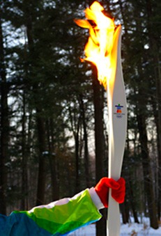 [2010 olympic torch[16].jpg]