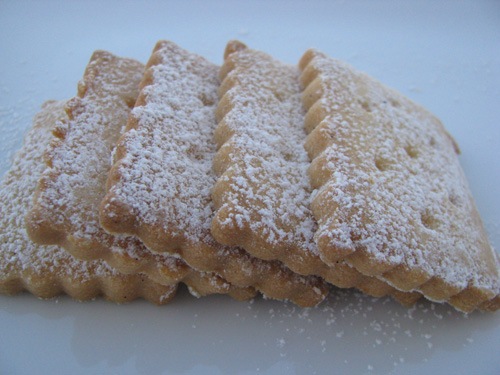 [biscotti bucatiunoblog[9].jpg]