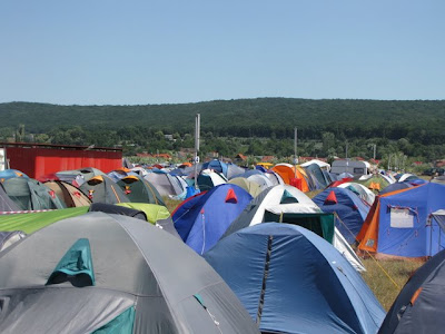 Felsziget satrak Felsziget satrak