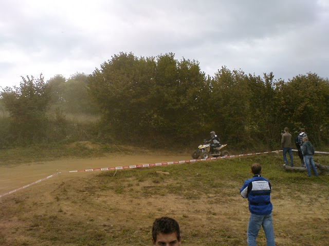 http://lh5.ggpht.com/_WOYr33IweKA/SNf0Ibu40iI/AAAAAAAAAdQ/m1ud0IH0FJA/s640/DSC00417.JPG