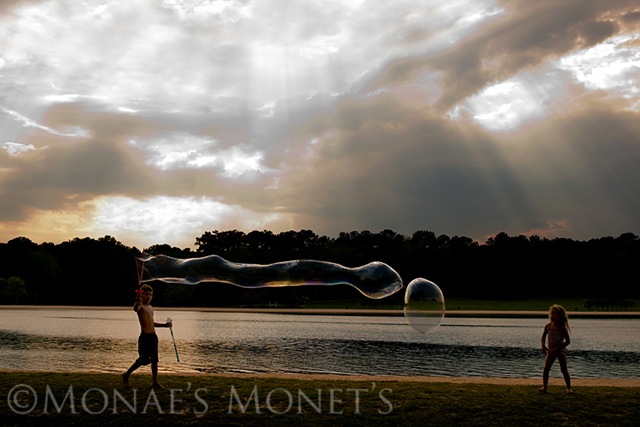[Austin and Erika sunset bubble without blowouts blog_edited-1[6].jpg]