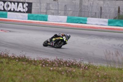 [IMG_0589_400x267[2].jpg]