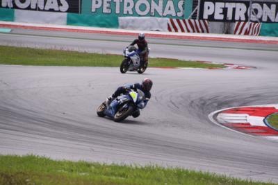 [IMG_1005_400x267[2].jpg]
