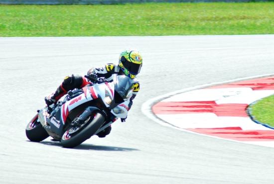 [DSC_0062edit_550x369[2].jpg]