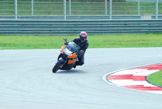 [DSC_0066_550x369[2].jpg]