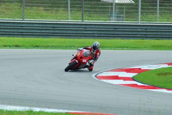 [DSC_0355_550x369[2].jpg]