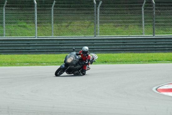 [DSC_0662_550x369[2].jpg]