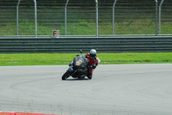 [DSC_0663_550x369[2].jpg]