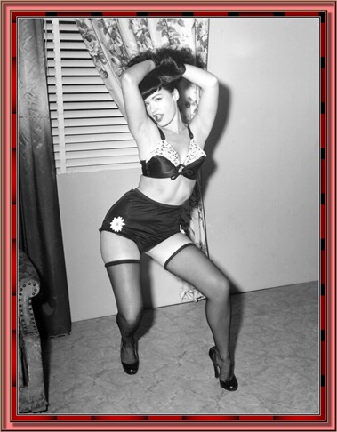 betty_page_(klaws)_041