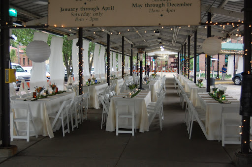 This can be an unconventional wedding venue but has the perfect downtown 