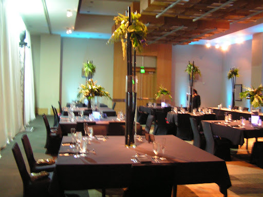 Westin Metro Airport