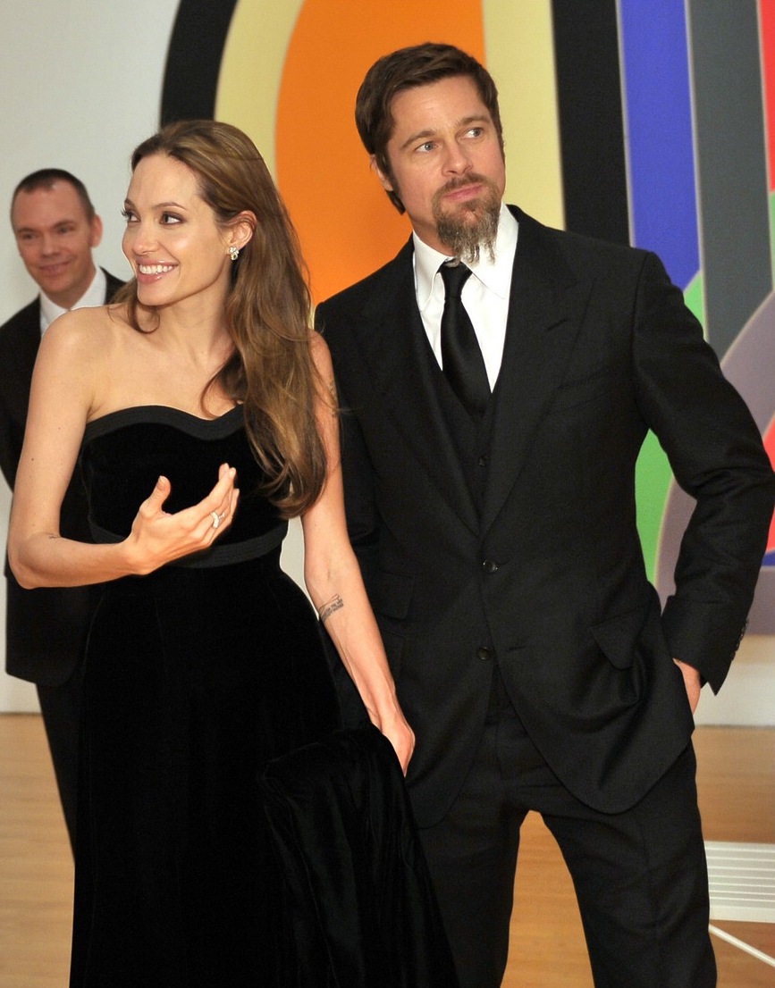 [Angelina  Jolie Brad Pitt[4].jpg]