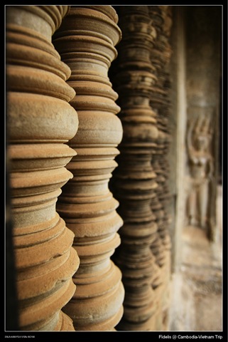 [angkor323.jpg]