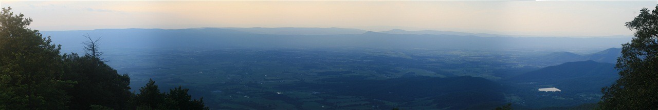 [SkylineLurayPano[3].jpg]