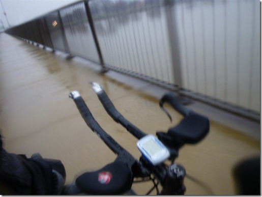 Edge 500 Water Resistance