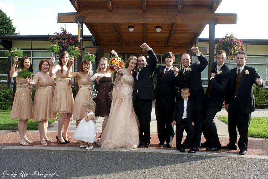 [Wedding Party[8].jpg]