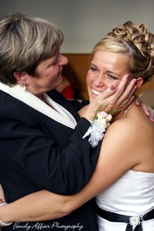 AK23 bride w grandmother