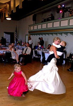 Aerie Ballroom Wedding Photography _ Family Affair Photography