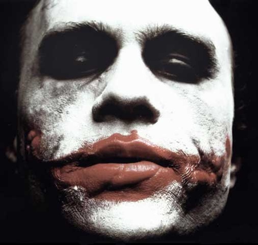[joker-batman-dark-knight[6].jpg]