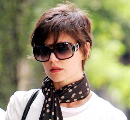 Katie Holmes’s pixie haircut