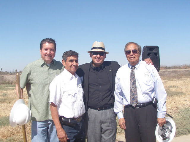 Rey Leon with City COuncilmembers Leo Cappucino and Mayor Robert Silva