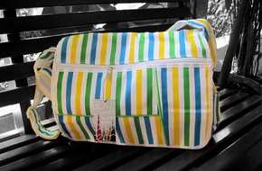 Tas Salur: Medium Hijau-Kuning