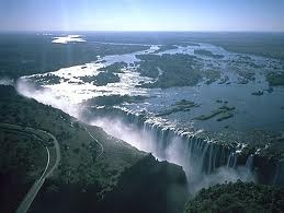 [Victoria Falls_2[2].jpg]