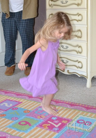 [sarah, 4th b-day 018[7].jpg]