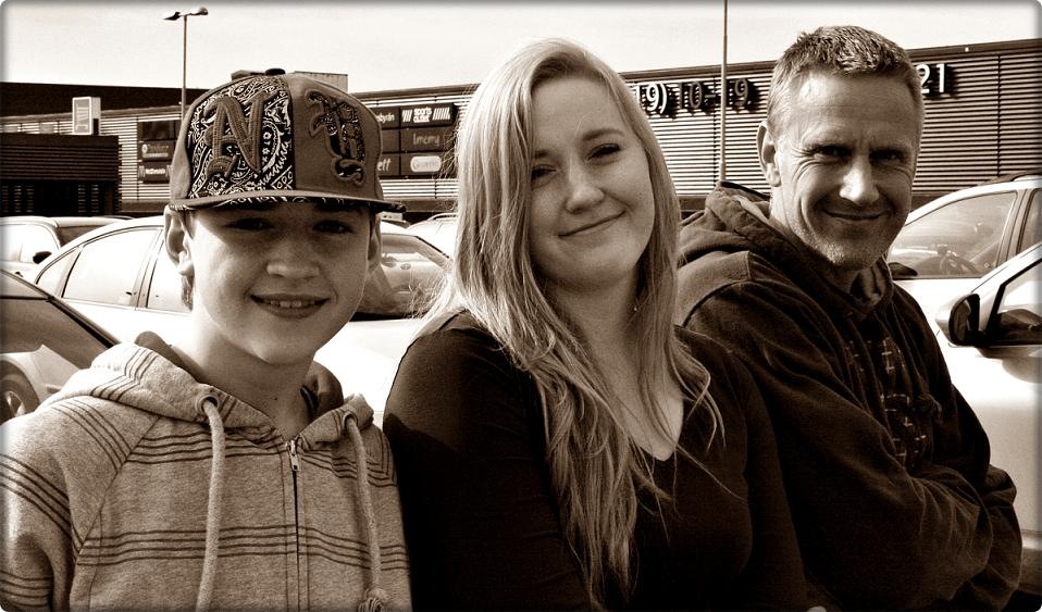 [family[3].jpg]