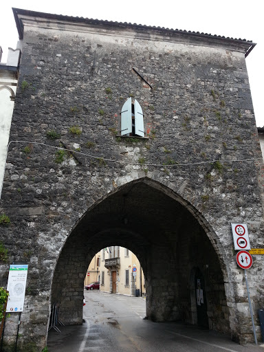 Arco Di Borgo San Pietro