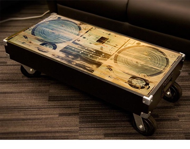 [DJ Table Deluxe[7].jpg]