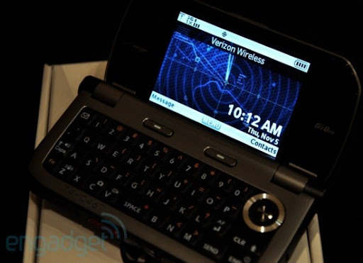 Casio GzOne Brigade brings whole new level of rugged insanity to the QWERTY clamshell 609548 Casio GzOne Brigade brings whole new level of rugged insanity to the QWERTY clamshell