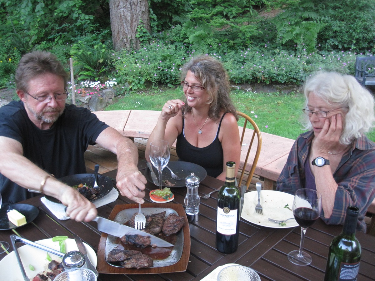 [Eugene 2009 16[2].jpg]