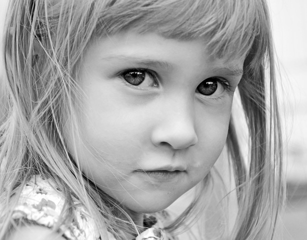 [zuri in black and white removed hair in face[3].jpg]