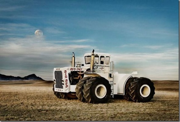 Um dos maiores Tratores no Mundo