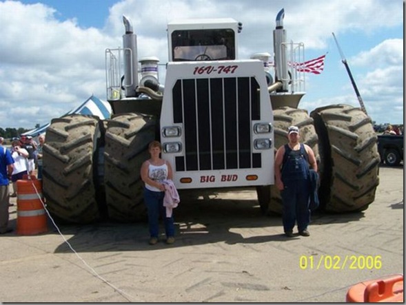 Um dos maiores Tratores no Mundo (5)