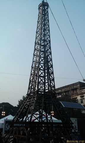 [Craft Installations on Day 3 at the Kala Ghoda Festival 2010 (8)[2].jpg]