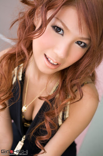 Mai Hoshino Girlz-High cute teen celebrity.jpg