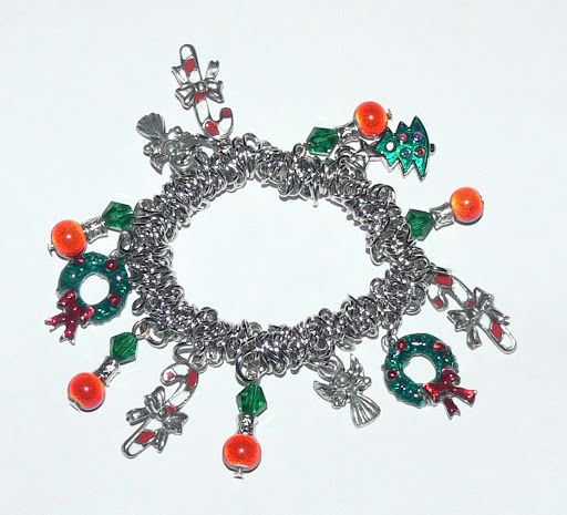 *Festive Charm* DIY Bracelet - Silver