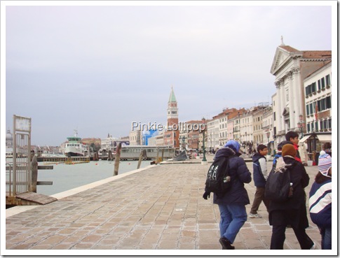 VENICE (6) VENICE (6)