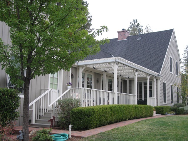 [West side of Peggy's Saltbox[2].jpg]