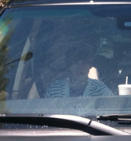 Caitlin Beadles drive Justin Bieber around in his Range Rover