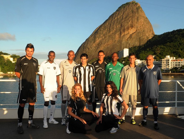 [novo_uniforme_botafogo_and.jpg_62[5].jpg]
