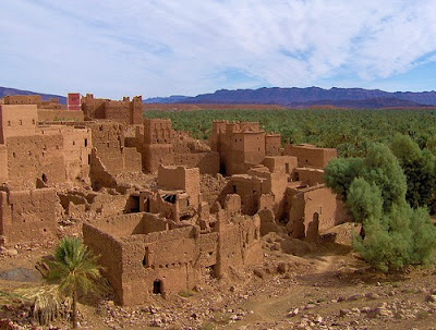 "Below the Jews" Oasis