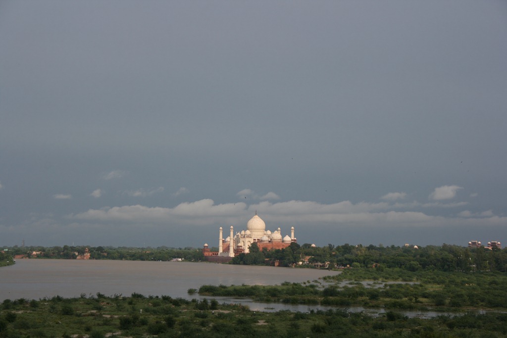 [Inida Office and Taj 202.jpg]