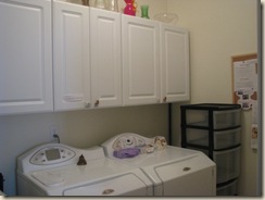 Clean Laundry Room 001