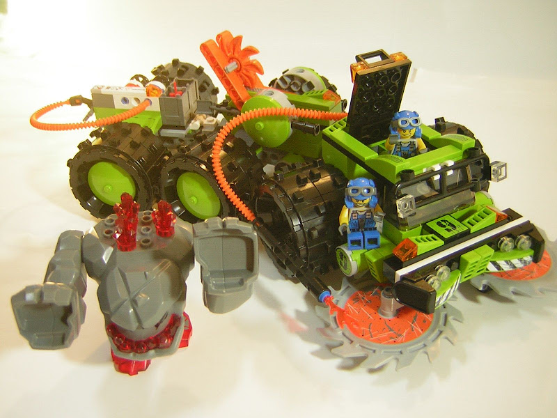 8708 破穴車 Cave Crusher