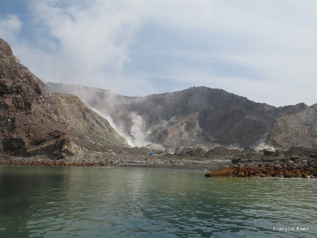 NZ - White Island